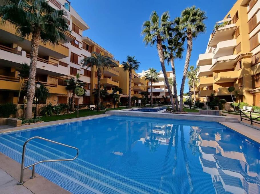 Olivia Sunny 2 Bedroom Apartament Punta Prima Torrevieja Esterno foto