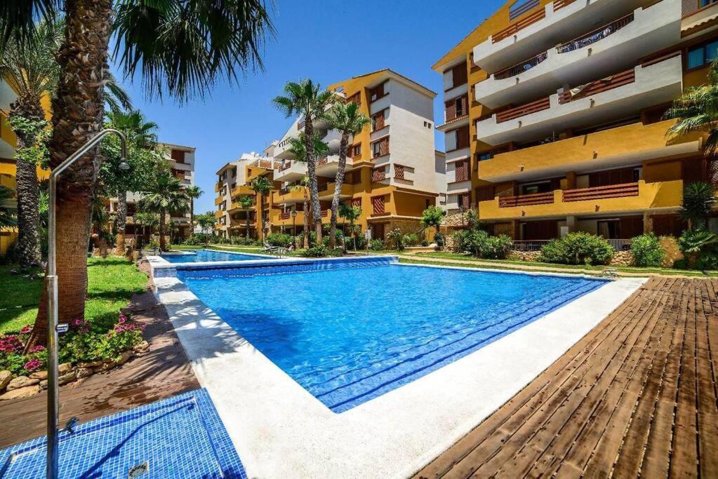 Olivia Sunny 2 Bedroom Apartament Punta Prima Torrevieja Esterno foto