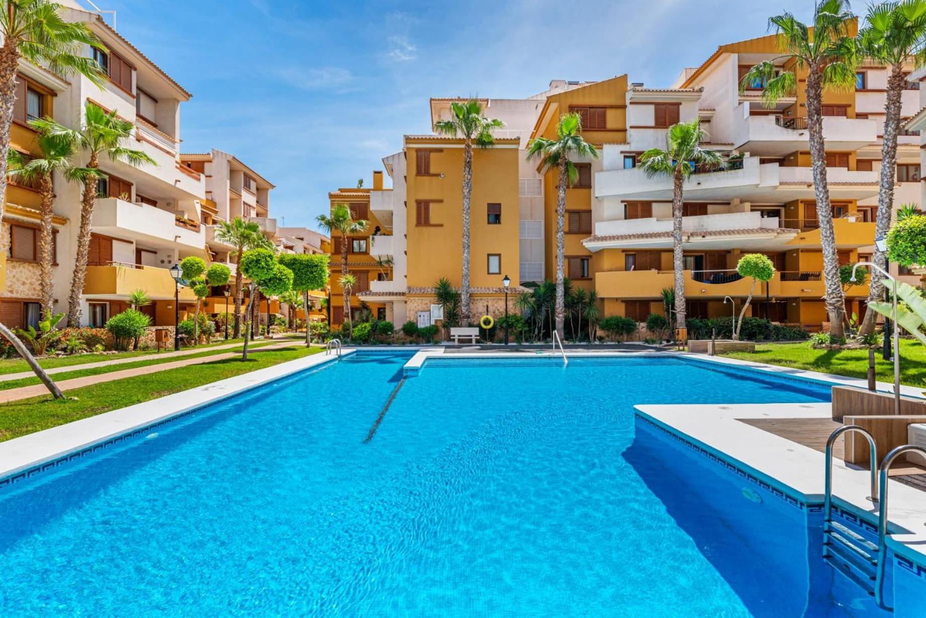 Olivia Sunny 2 Bedroom Apartament Punta Prima Torrevieja Esterno foto