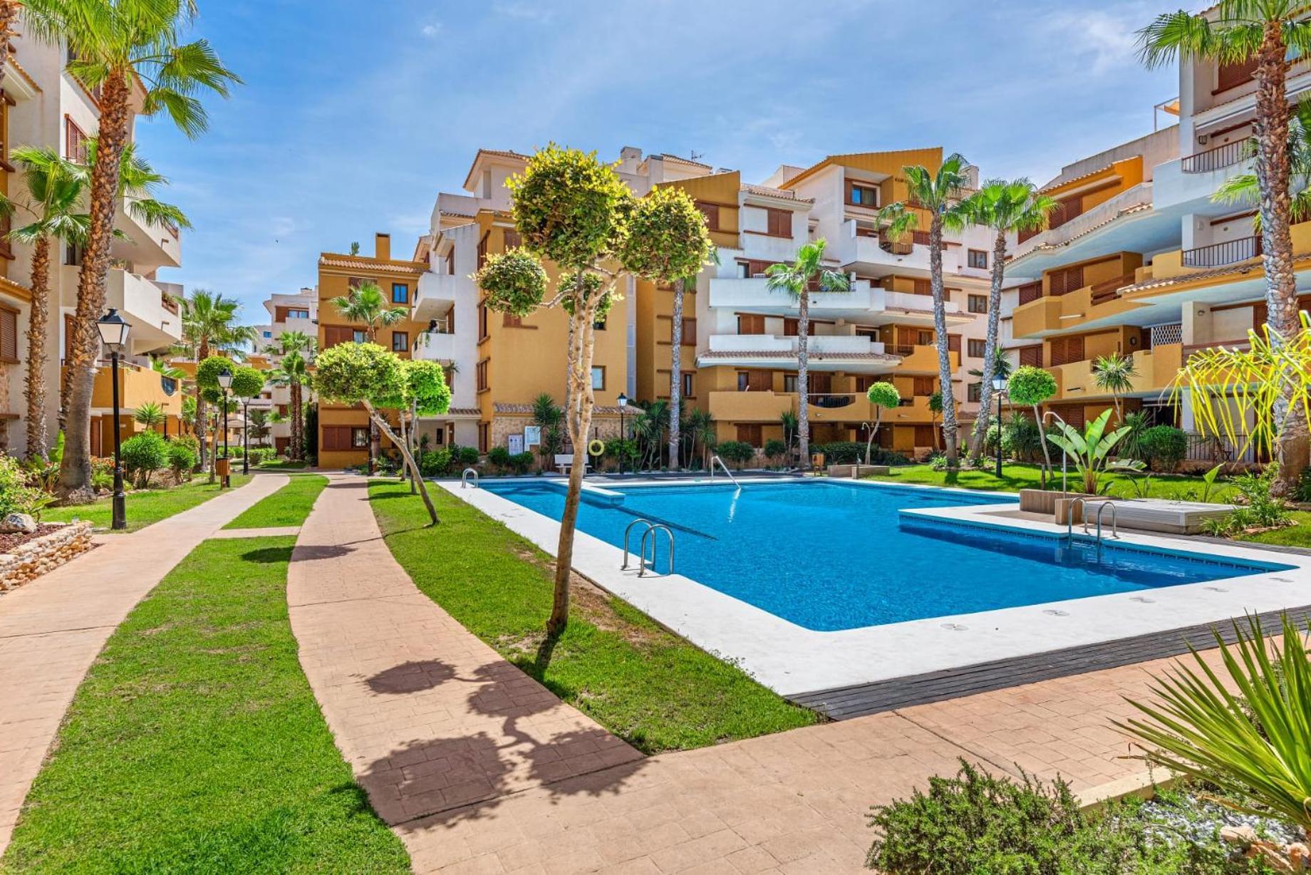 Olivia Sunny 2 Bedroom Apartament Punta Prima Torrevieja Esterno foto
